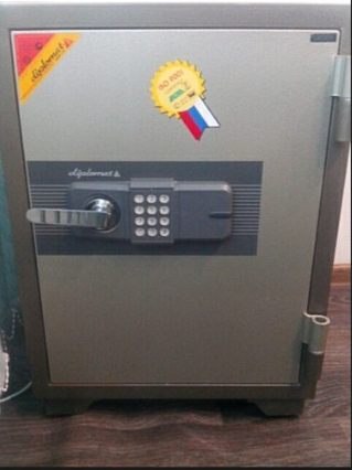 сейф diplomat 530en, сейф офисный, сейф diplomat 070eh, сейф топаз, сейф