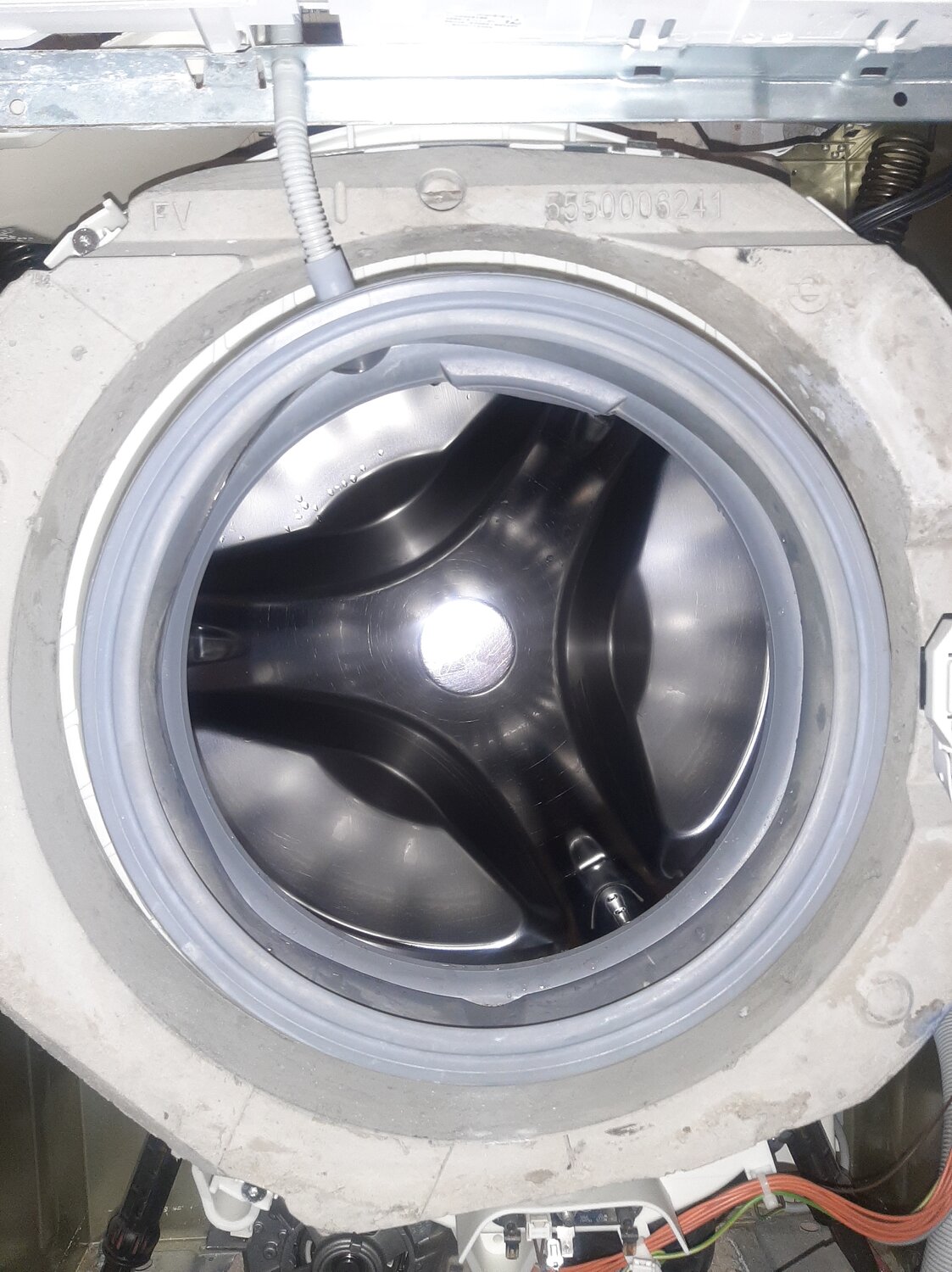 бак стиральной машины, барабан стиральной машины, стиральная машина indesit, стиральная машина аристон, барабан стиральной машины индезит