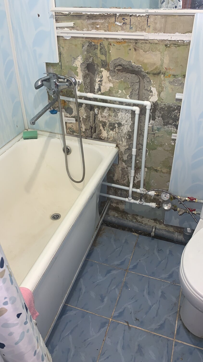 разводка труб в ванной, трубы в ванной, разводка в ванной, разводка труб в ванной комнате, трубы в ванной комнате