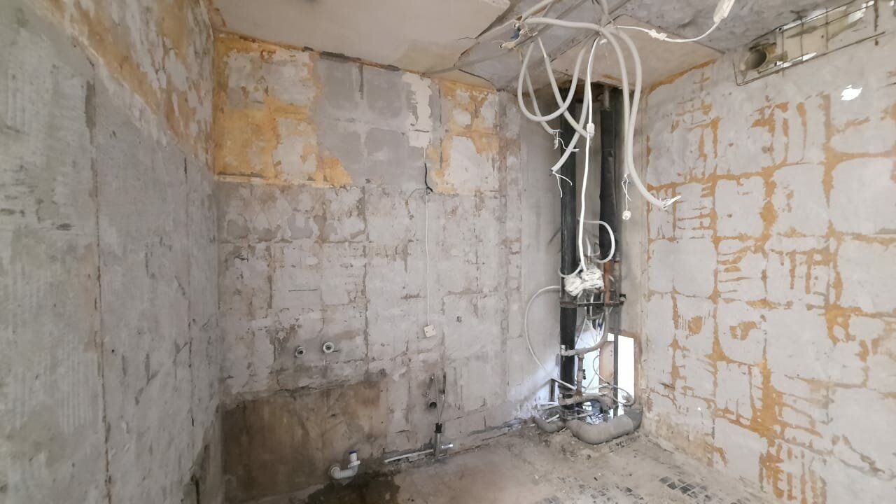 Демонтаж сантехкабины
