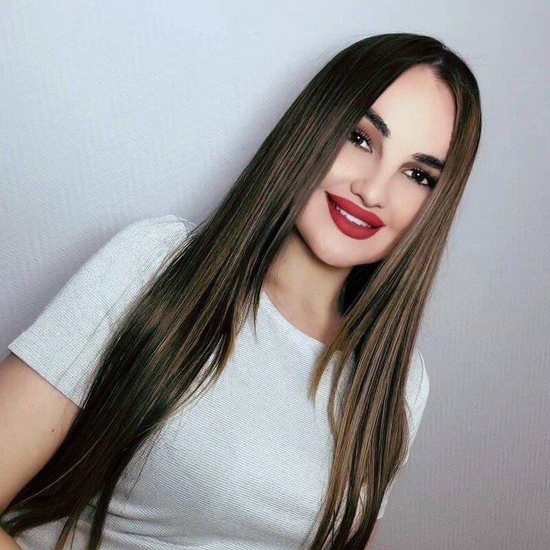 Алина Ленарт