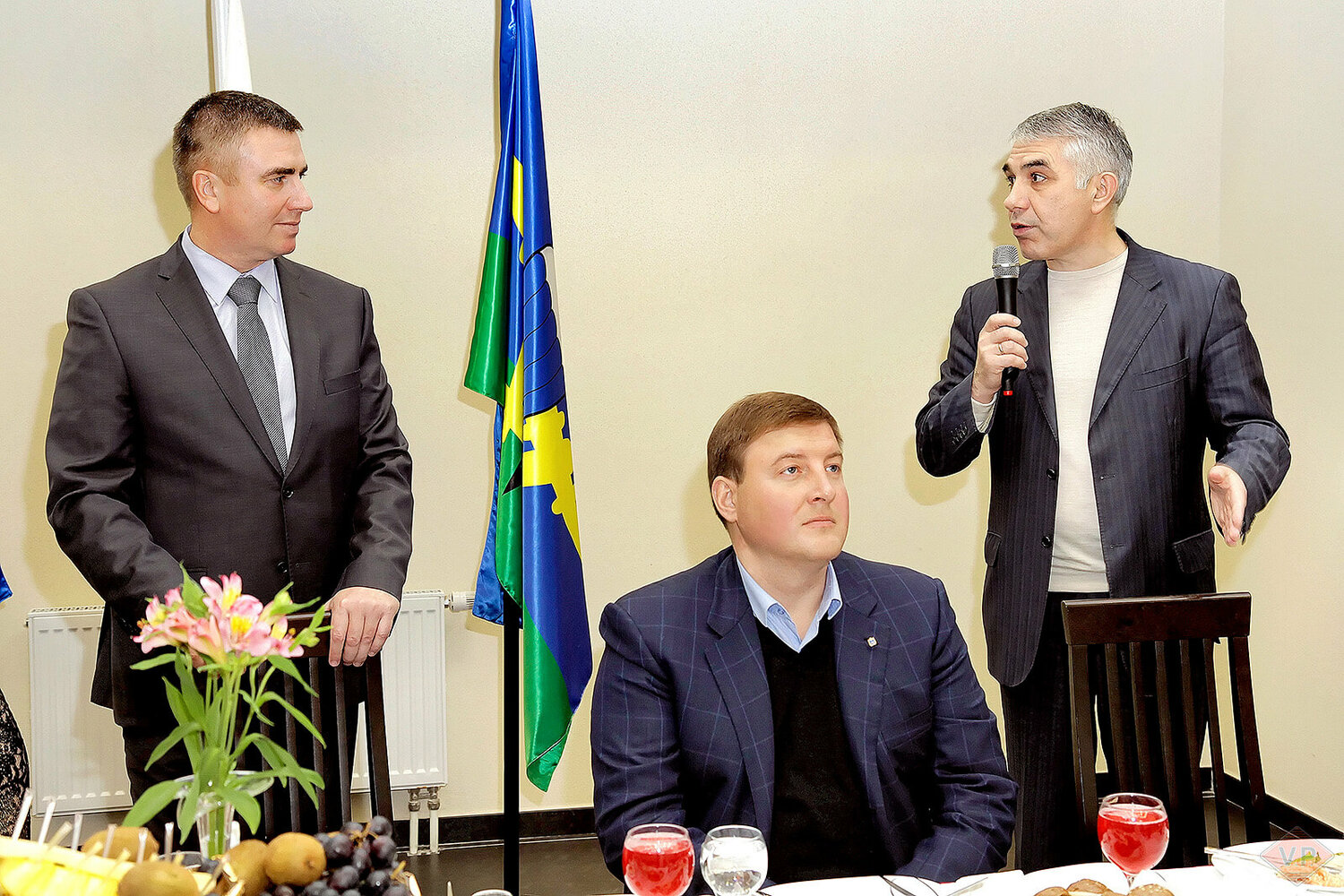 глава культуры пскова, николай анатольевич панов псков депутат, мужчина, глава поселения, андрей михайлов псков депутат областного собрания