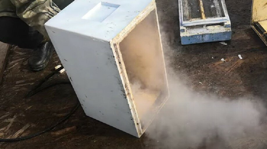 коптилка из холодильника, шкаф для холодного копчения под дымогенератор, дымогенератор для копчения, коптильня холодного, коптилка со старого холодильника