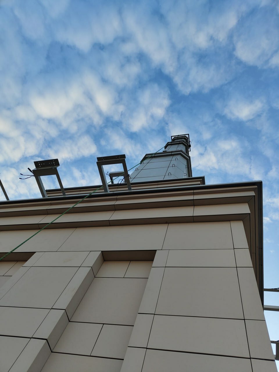 дом со шпилем на московском проспекте, небоскрëб, здание, alcon tower, старое здание