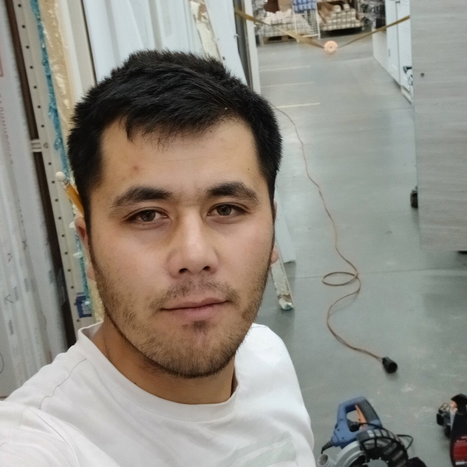 Дилшод Холматов
