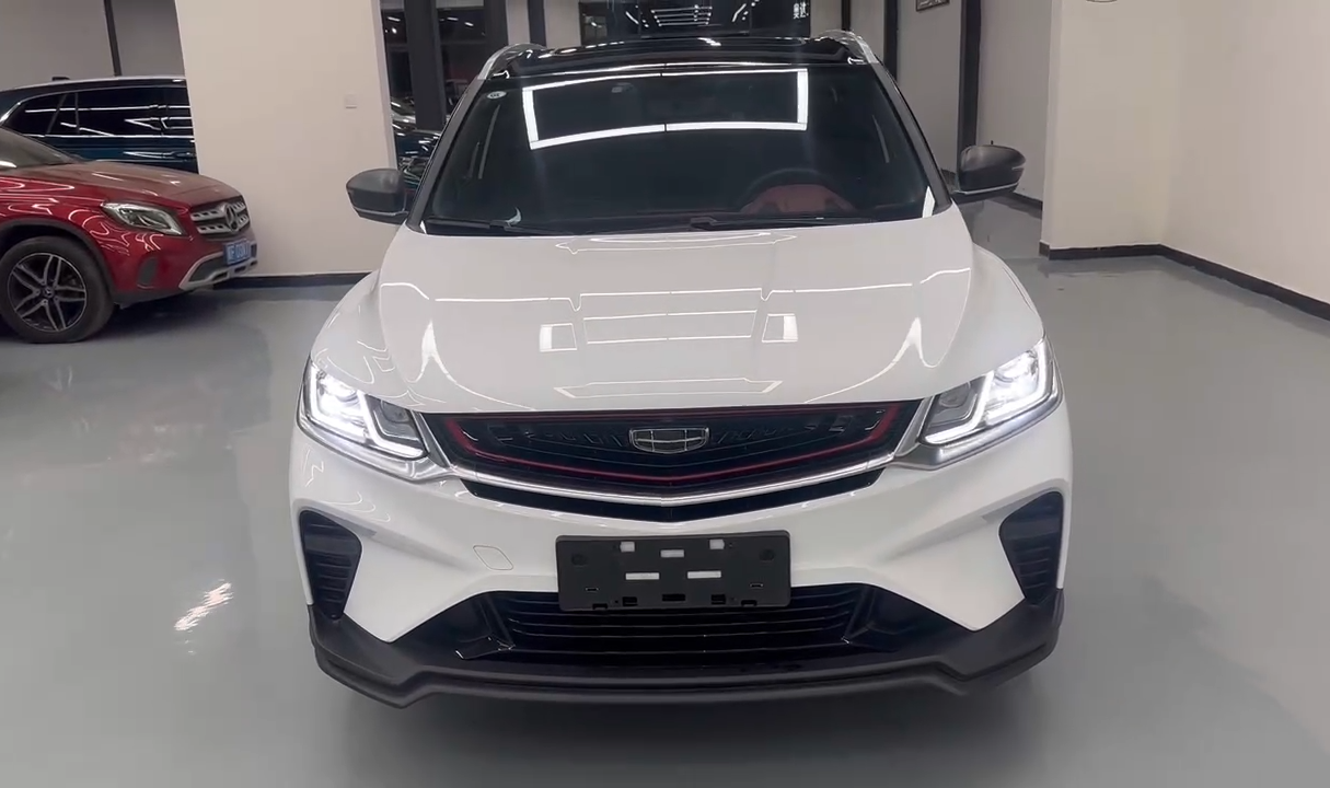 новый geely coolray, geely coolray i, белый geely coolray, geely coolray, Kia Optima III