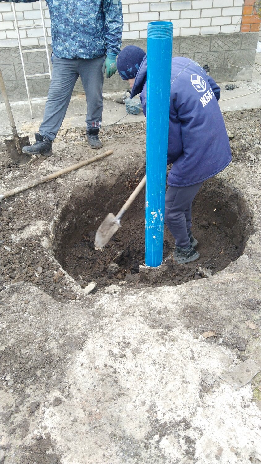 бурение скважин на воду, обсадная труба 121, диаметр бурения скважины, бурение скважин, бурить скважину, бурение лунок под столбы