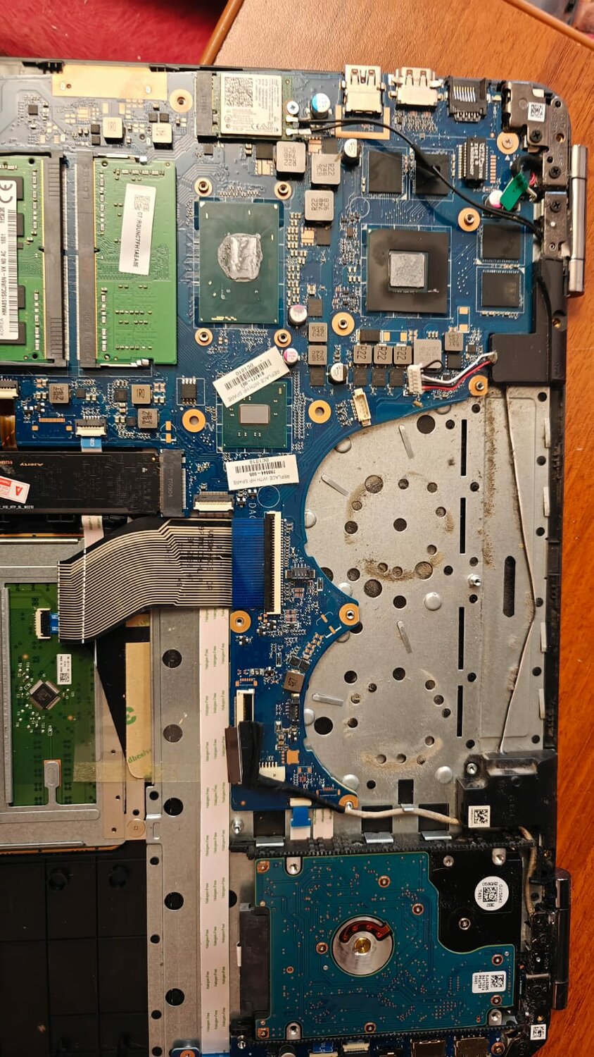 материнская плата ноутбука, в ноутбуке, hp 250 g6, устройство ноутбука, материнская плата hp