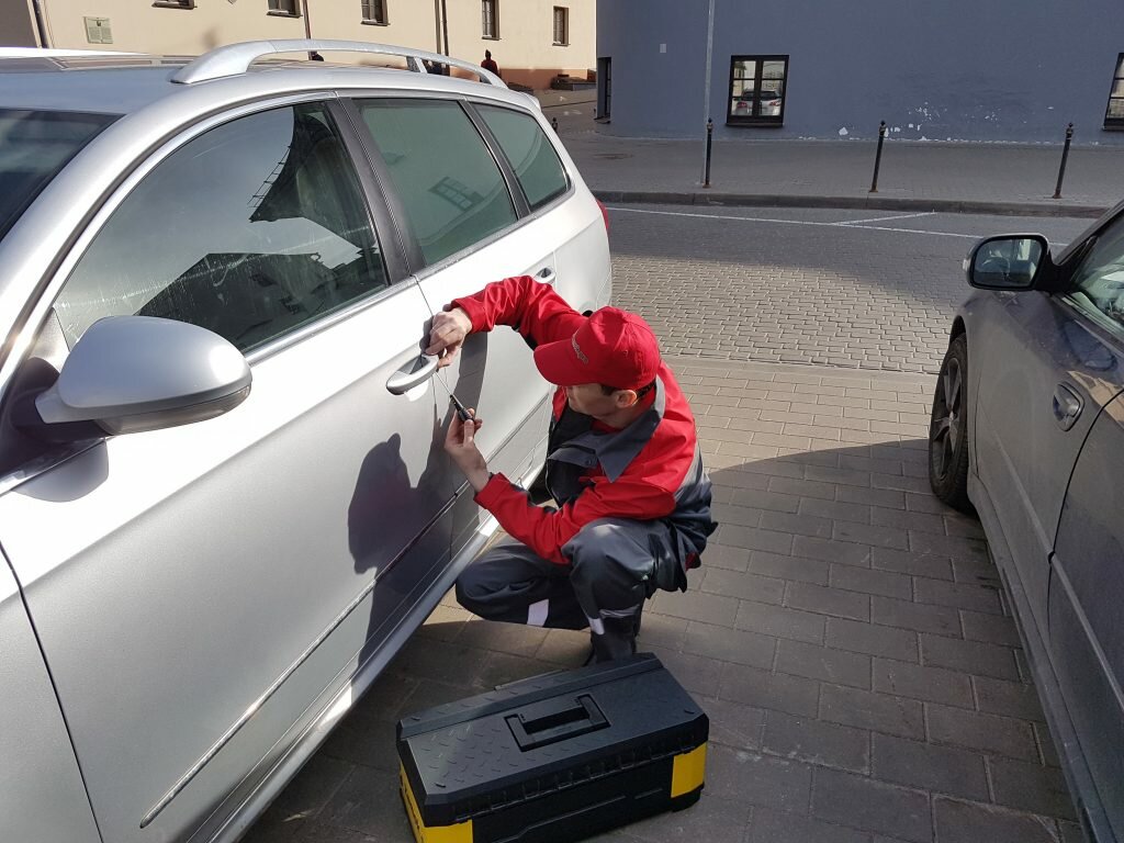вскрытие авто, вскрытие автомобиля, вскрытие замков авто, автомобиля, с авто
