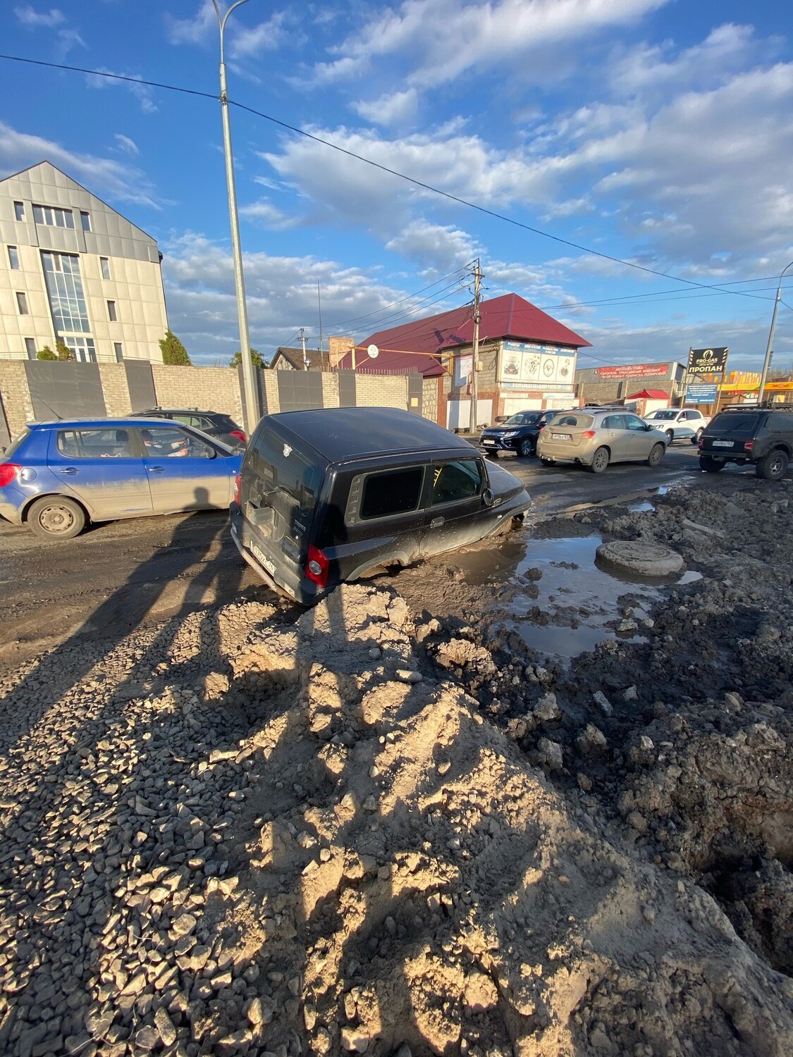 внедорожник, дорога на, асфальт, авто, яма на дороге