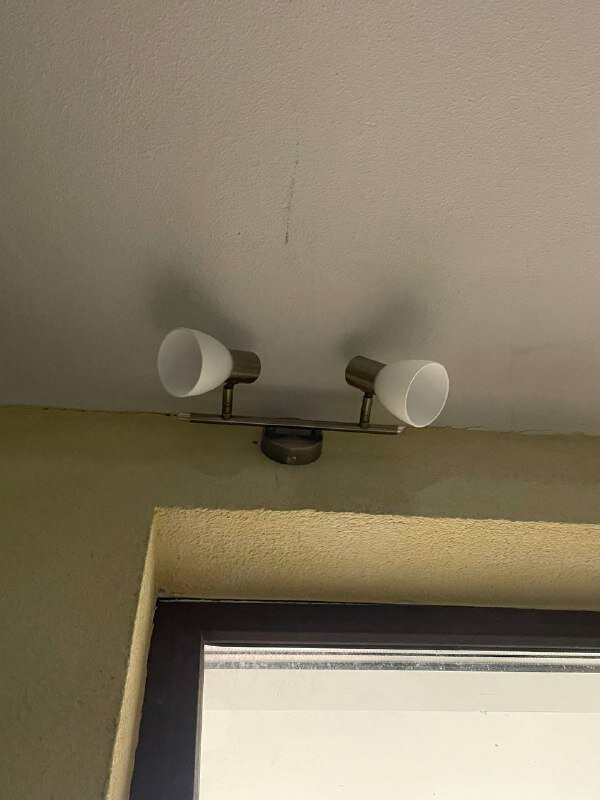 светильник потолочный настенный, светильники споты, настенный потолочный светильник спот, потолочный светильники, светильник бра настенное