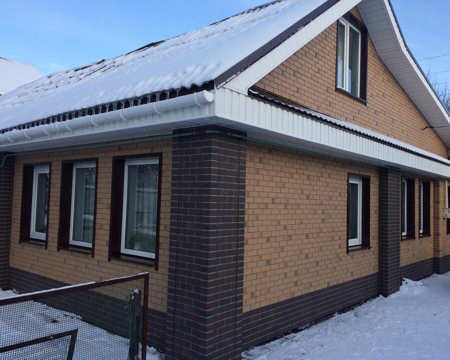 фасадная панель berg золотой, фасадная панель docke berg, фасадная панель docke, сайдинг юпласт стоун хаус, фасадная панель docke berg коричневый