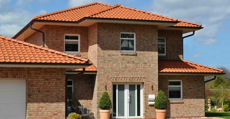 фасад из клинкерного кирпича, клинкерный кирпич roben, фасад из кирпича, клинкерная плитка для фасада, дом из клинкерного кирпича