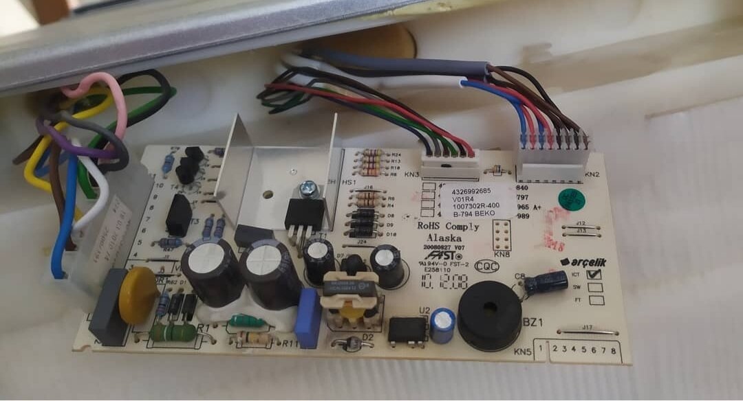 модуль управления холодильника b-794 beko, электронный модуль beko 4326997500, плата управления для beko 4326997500, модуль управления для холодильника beko 4326992685, электронный модуль beko 4326992685