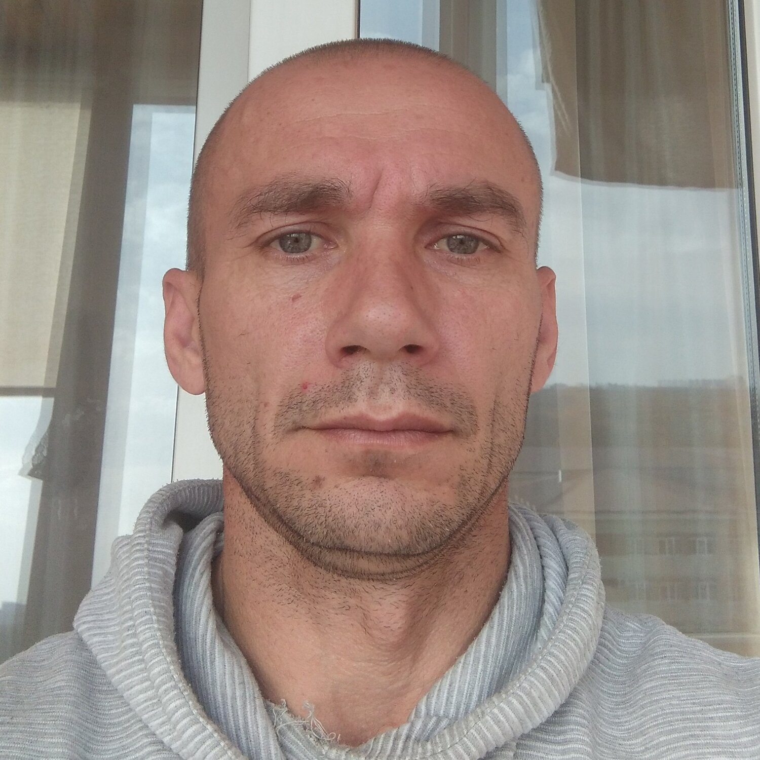 Дмитрий Г.
