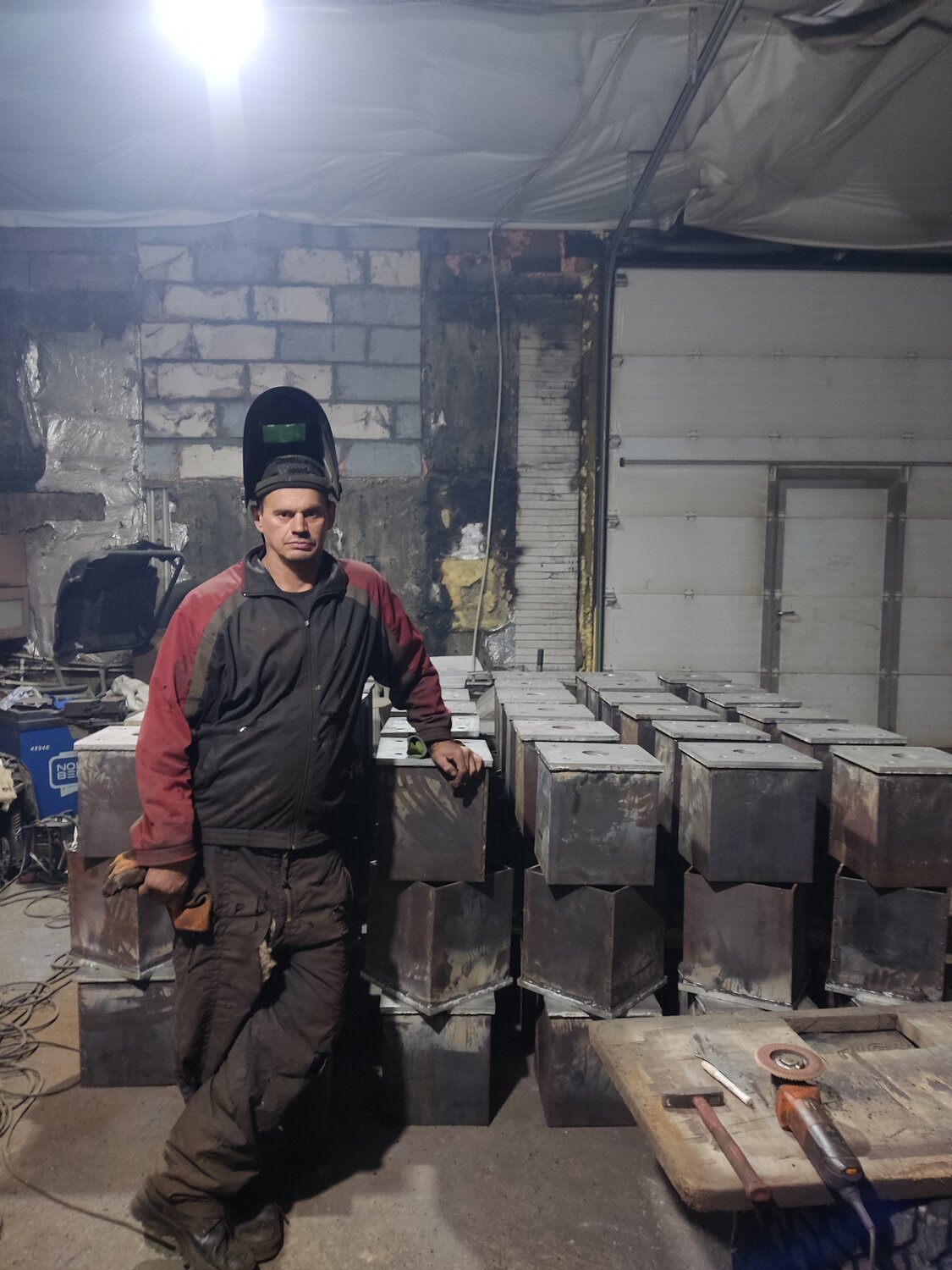 сварщик, производство, слесарь, аргоновая сварка нижний новгород, южно-уральский весовой завод