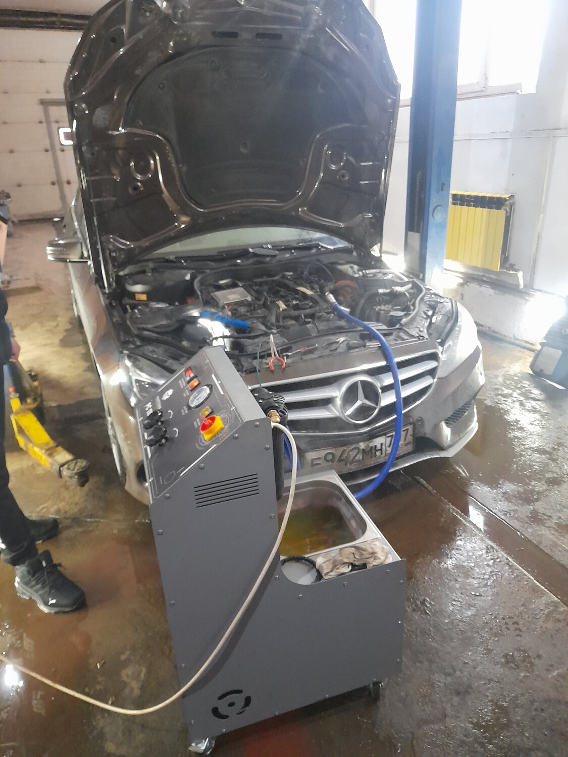 автотехцентр, автосервис, заправка кондиционера мерседес s221, ремонт авто, обслуживание автомобиля
