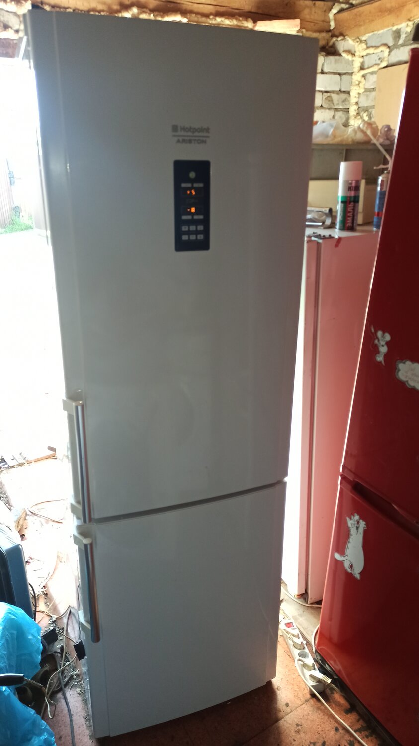 холодильник hotpoint ariston, холодильник бу, холодильник, холодильники самсунг, холодильник новый