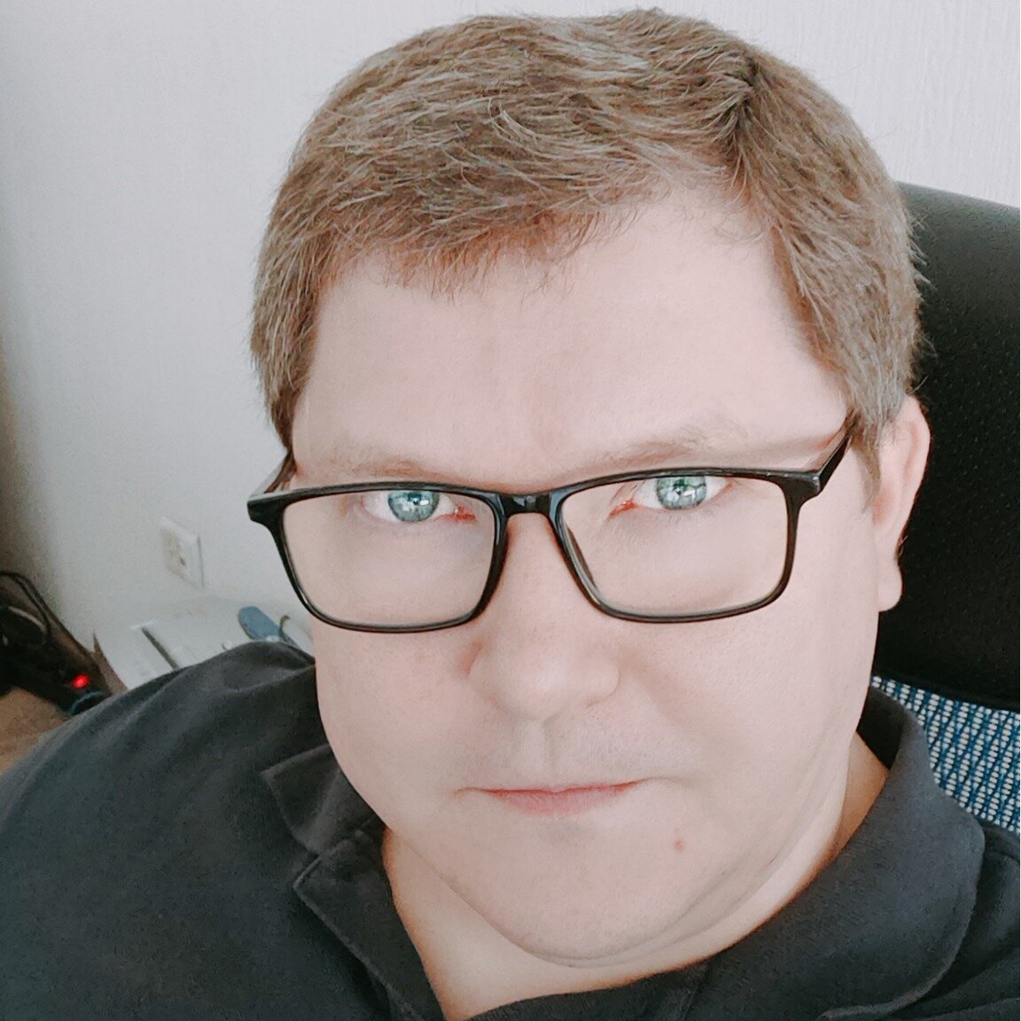 Денис Богданов