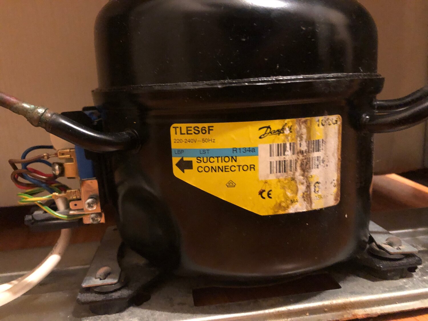 компрессор danfoss tles6f 102g, компрессор danfoss tles5f 102g, компрессор холодильный, холодильник компрессор, компрессор tles4f 102g danfoss