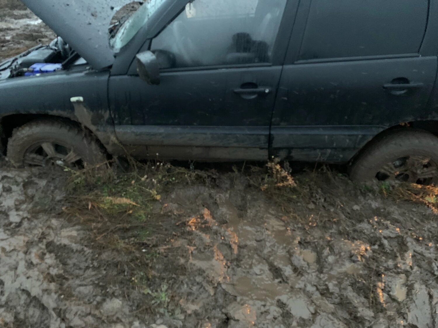 chevrolet niva, шевроле нива 2014, черная шевроле нива, шевроле нива 2003, авто шеви нива