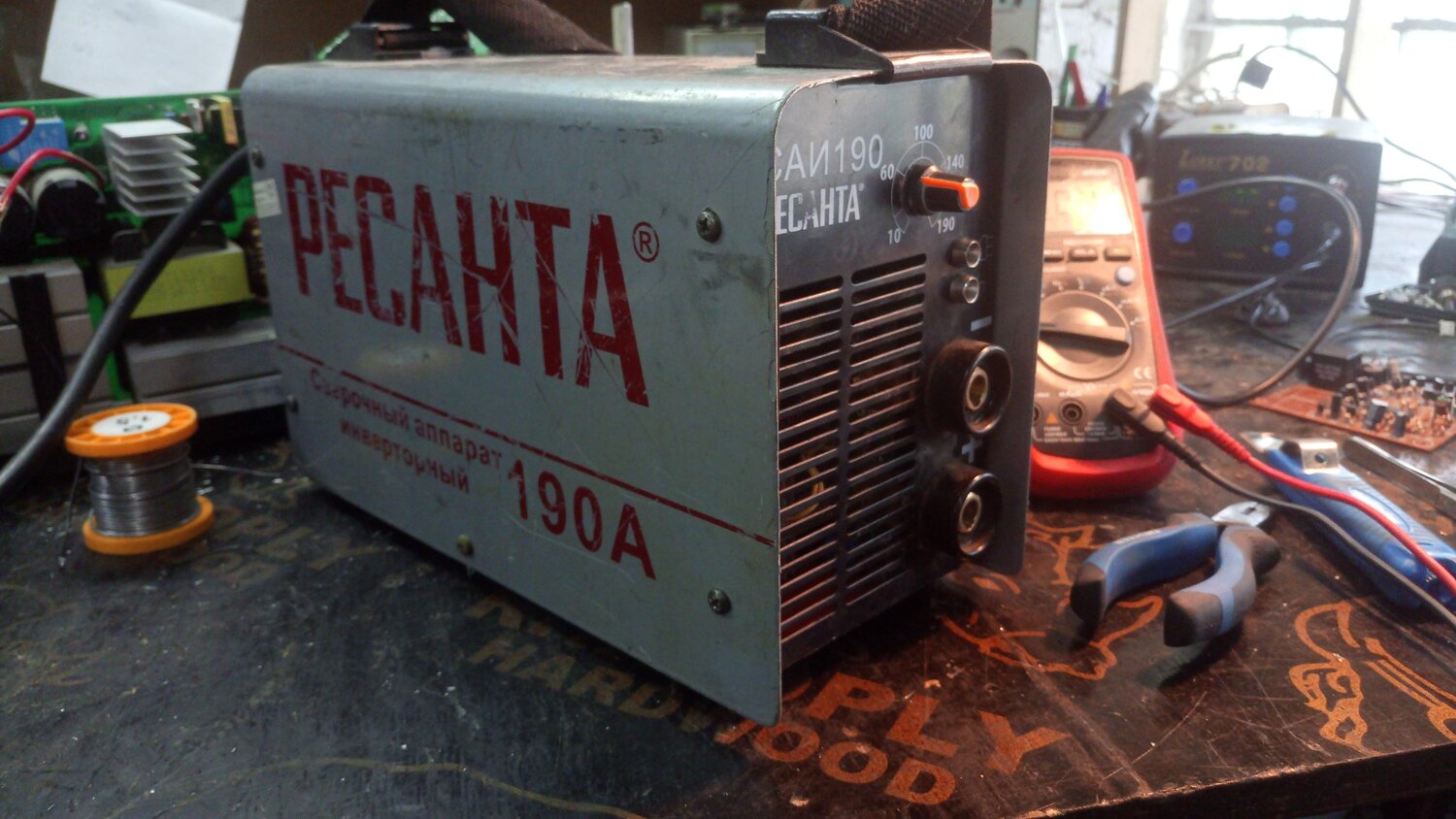 сварочный аппарат ресанта, сварочный аппарат ресанта саи 220, сварочный аппарат инвертор, сварочный аппарат ресанта 250 ампер, сварочный аппарат ресанта 140а
