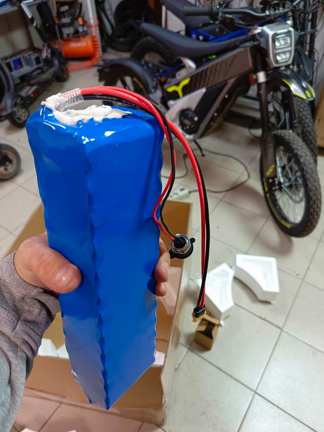 литий-ионный аккумулятор для электровелосипеда 48v 1500 ватт, литий-ионный аккумулятор для велосипеда 500w, аккумулятор для электровелосипеда хт 600 36в-10000ма, аккумулятор для электровелосипеда, аккумулятор литиевый 12в