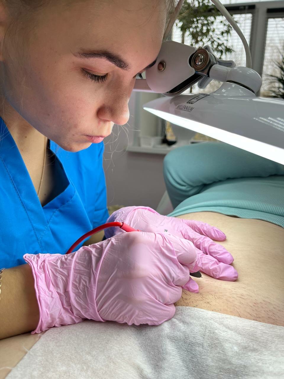 часть тела, электроэпиляция, шугаринг во владимире, аппаратный маникюр, человек