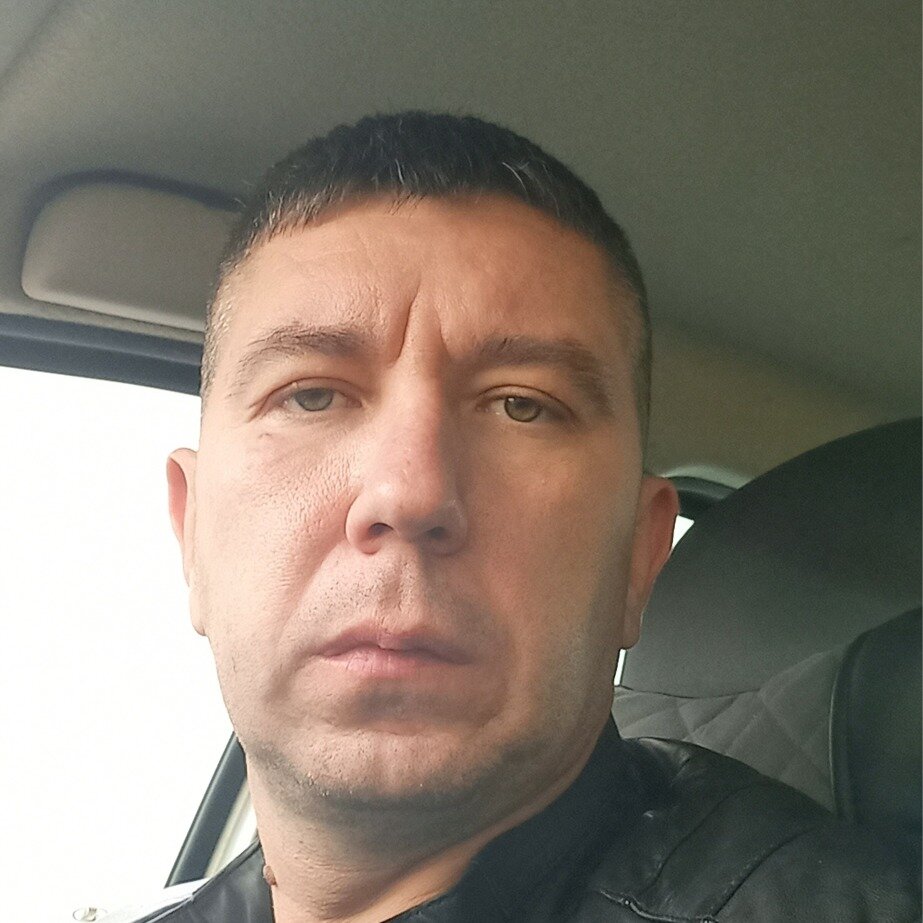 Антон Антипин