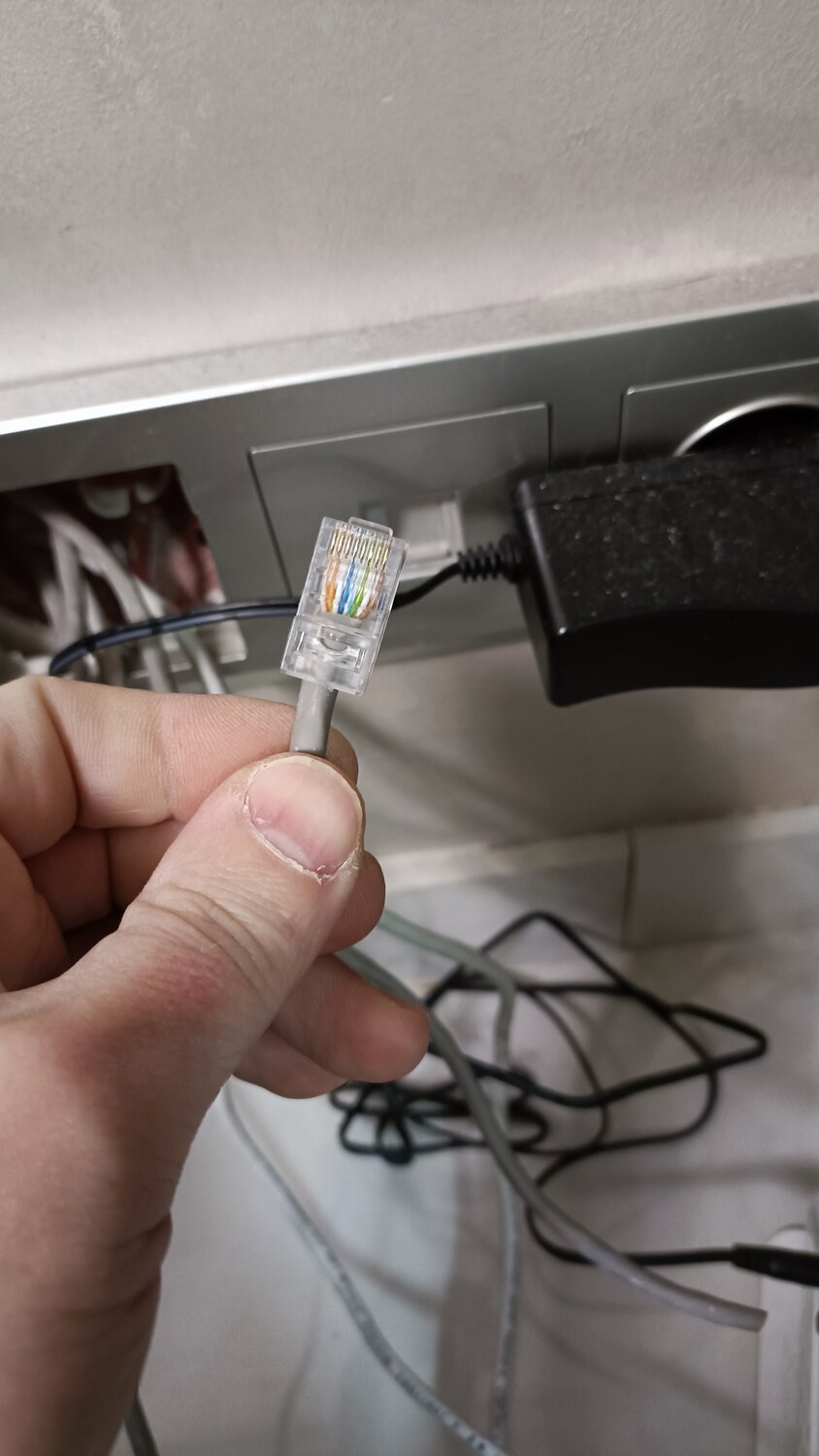 обжать отвёрткой конектор rj 45, кабель, штекер, коннектор rj-45 обжатие отверткой, сетевой кабель