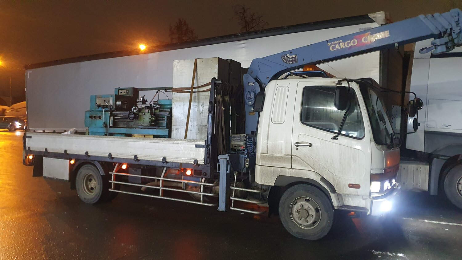 митсубиси фусо кран манипулятор 2005, кран манипулятор, манипулятор mitsubishi fuso 5 тонн, грузовик с манипулятором, манипулятор