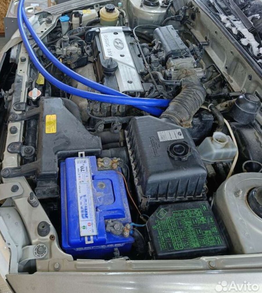 двигатель мазда 323, hyundai accent подкапотка, хендай акцент 2002 года двигатель, hyundai accent, двигатель 4g13 митсубиси мираж