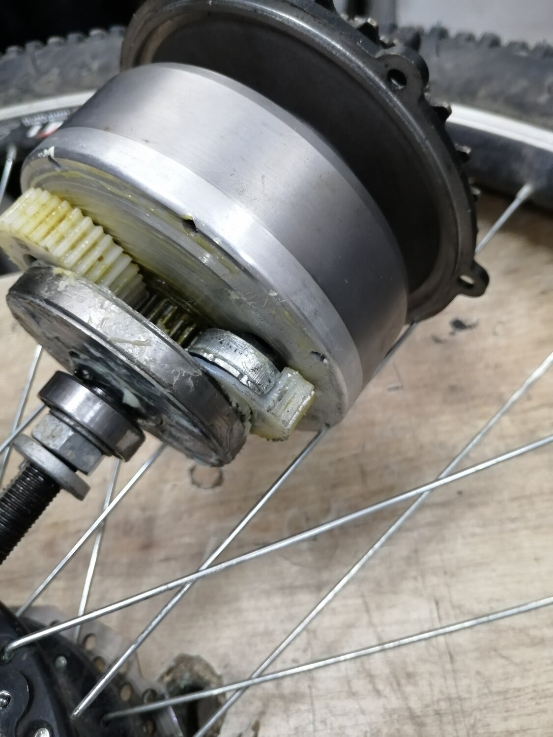 shimano тучгы7 колесо 20 дюймов, втулка заднего колеса велосипеда trek 3900, редукторное мотор колесо 350w электра, заднее колесо для мотовелосипеда, веломотор обгонная муфта