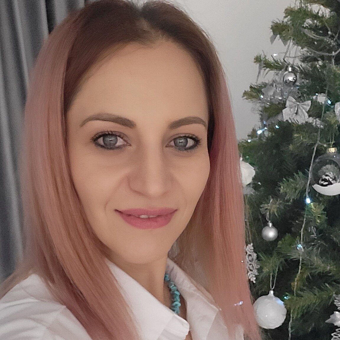 Анна Мовсисян С.