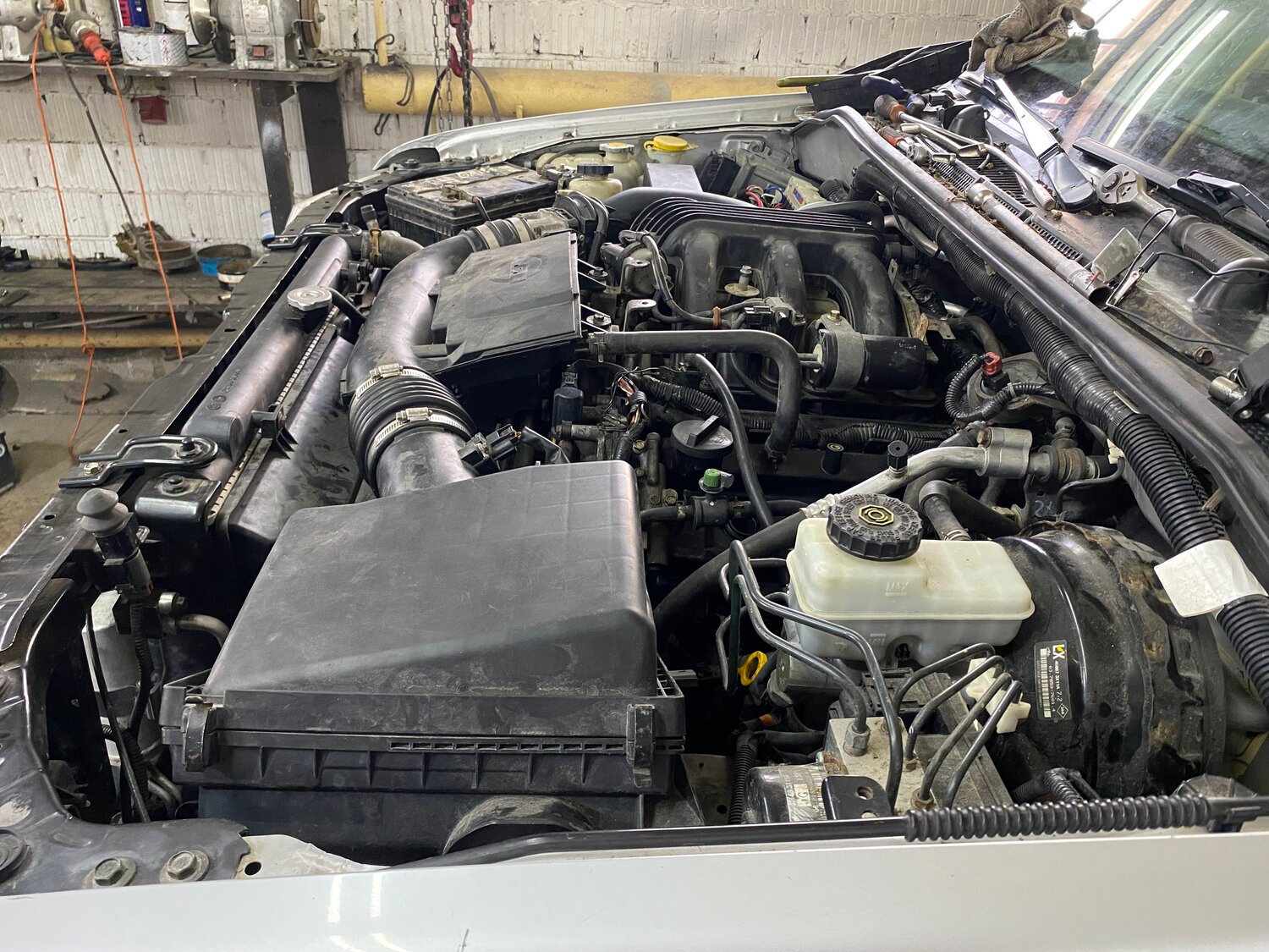 toyota land cruiser 80 мотор, toyota mark 2 jzx 90, двигатель 6g74 dohc 3.5, подкапотное пространство лексус лх 470, toyota land cruiser