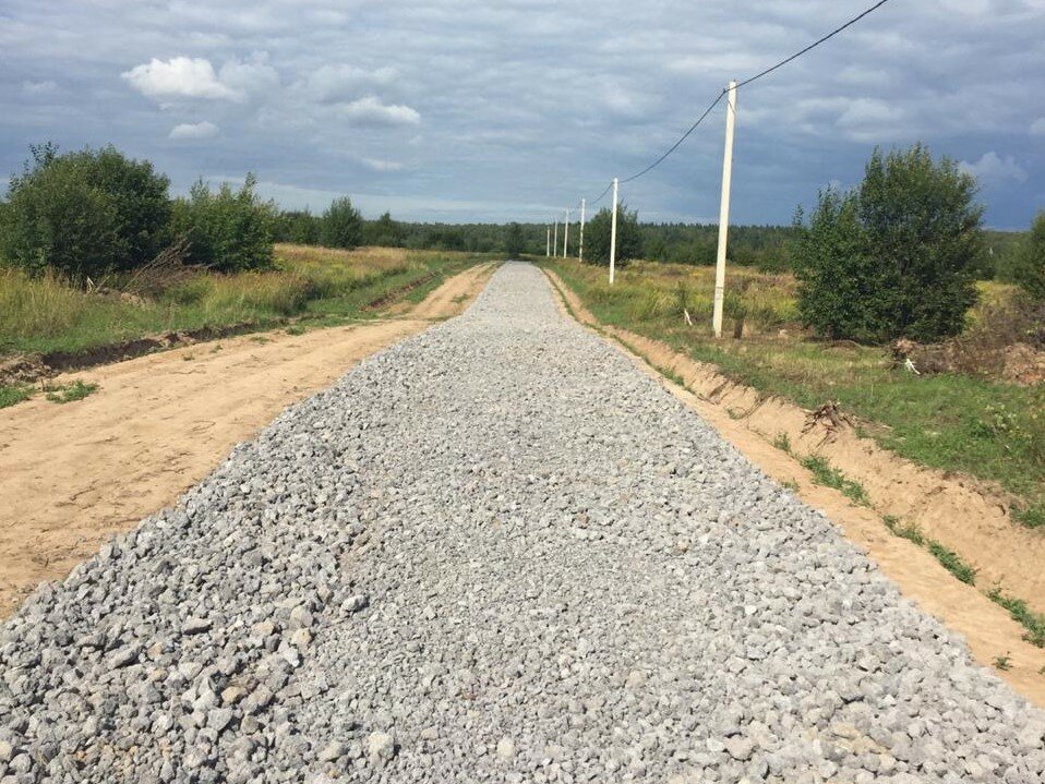 дорога гравий, щебень дорога, отсыпка дороги, сельская дорога, щебеночно-гравийно-песчаная смесь дорога