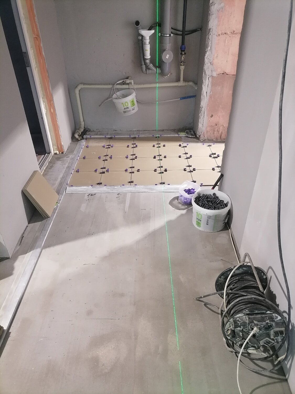 плитка укладка, стяжка теплого пола, укладка керамической плитки, укладка плитки на пол, укладка плитки плиточник