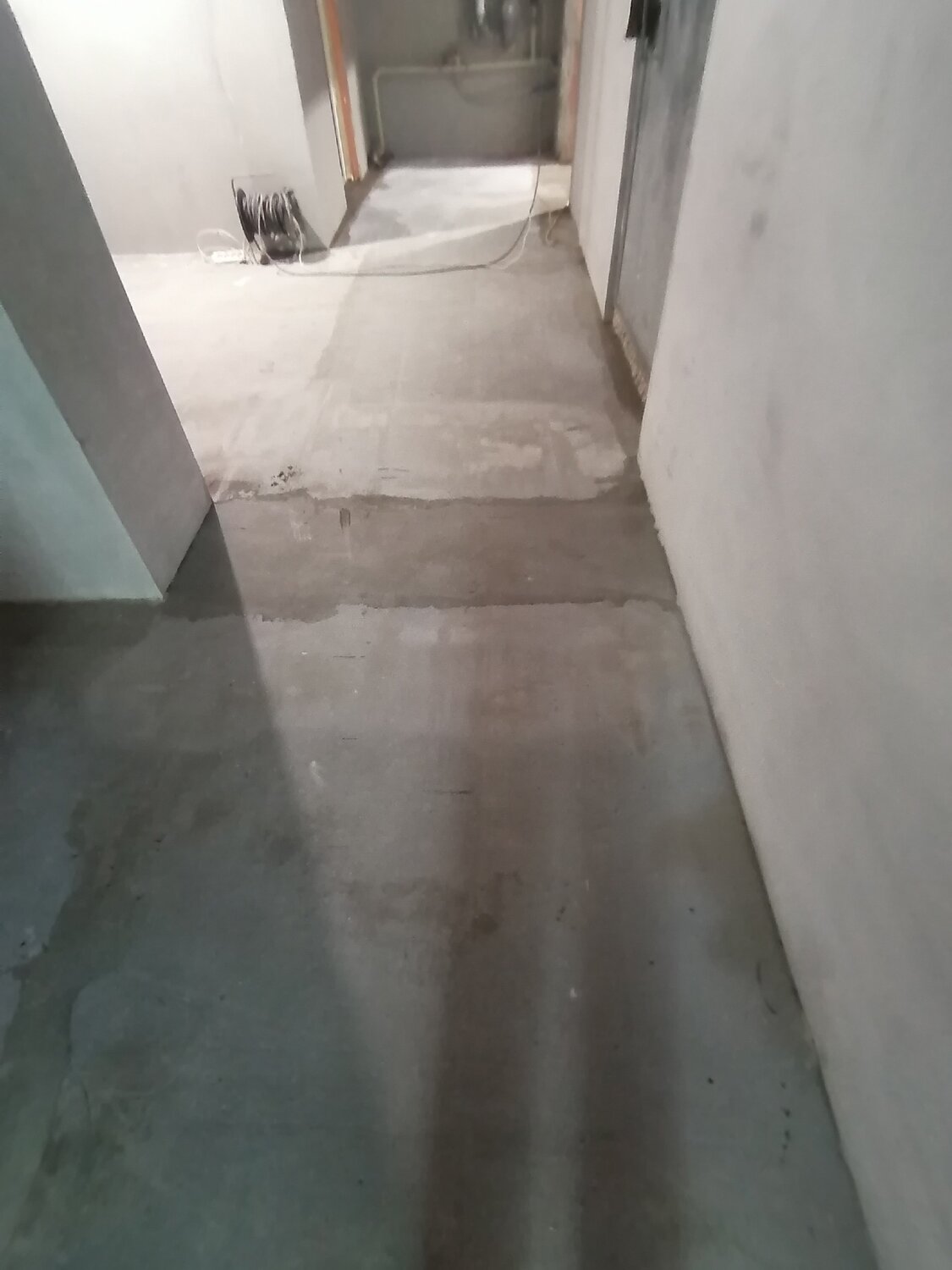 стяжка пола, полусухая стяжка пола, стяжка пола в квартире, устройство стяжки пола, полусухая стяжка