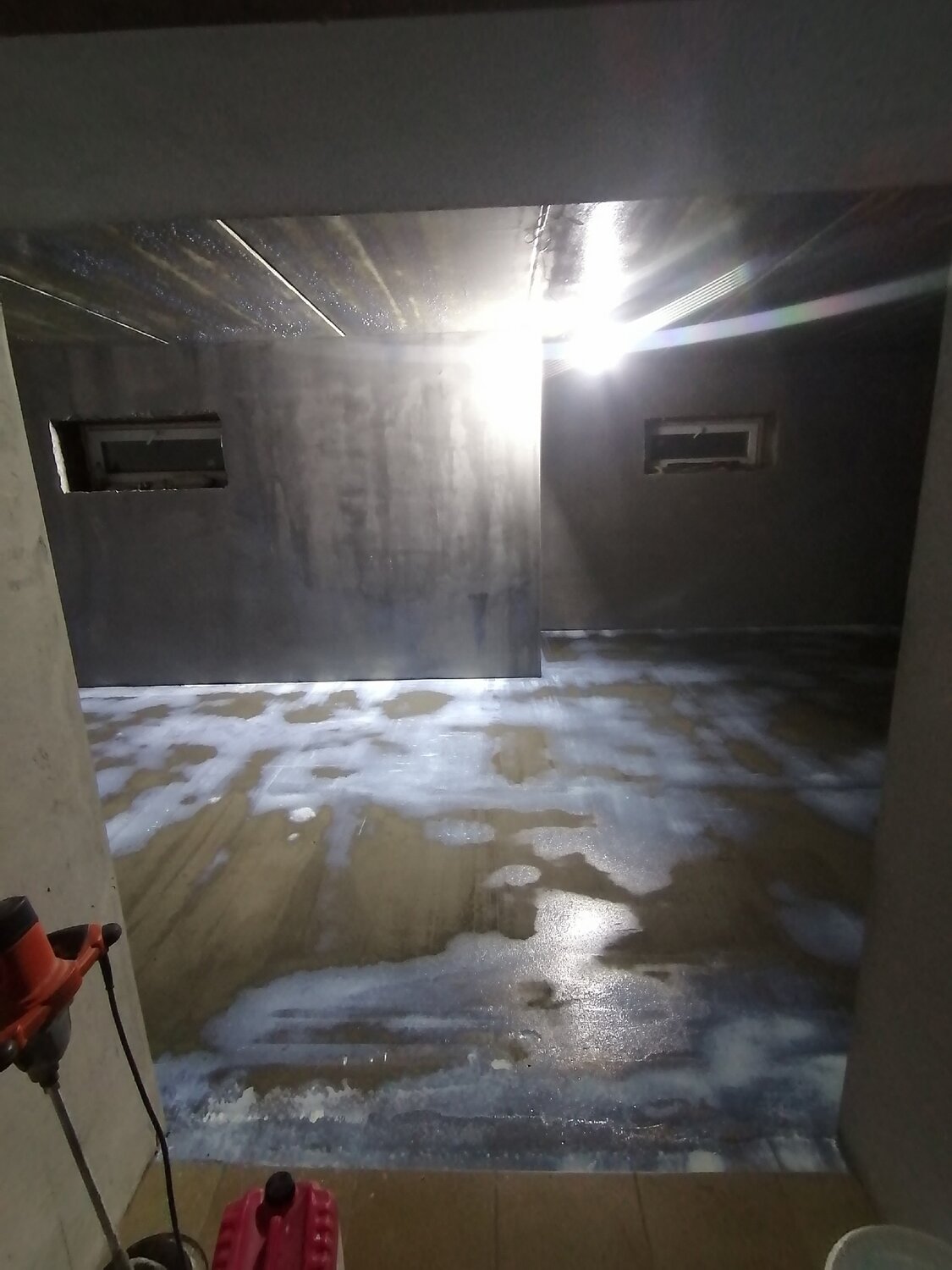 полимерные полы, наливной пол в гараж, наливной пол, наливные полы, полимерное покрытие пола