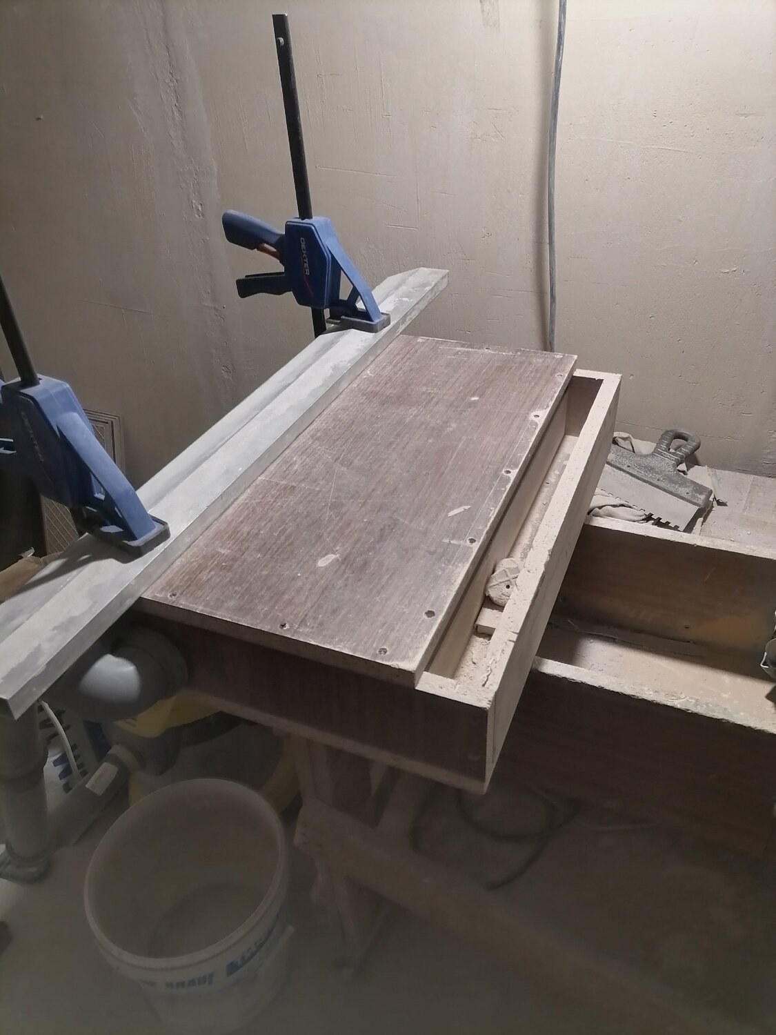 распиловочный станок metabo uk 333, стол для распиловочного станка, станок.деревообрабатывающий.prorab.5620., фрезерный стол, циркулярный стол