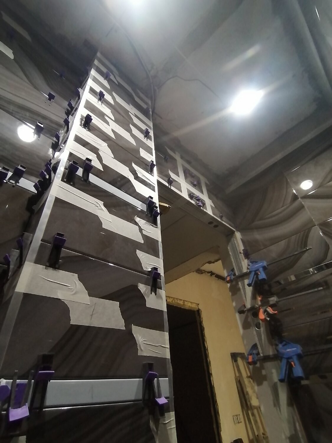 порошковая окраска, покраска порошковой краской, порошковая покраска, человек, покраска металла