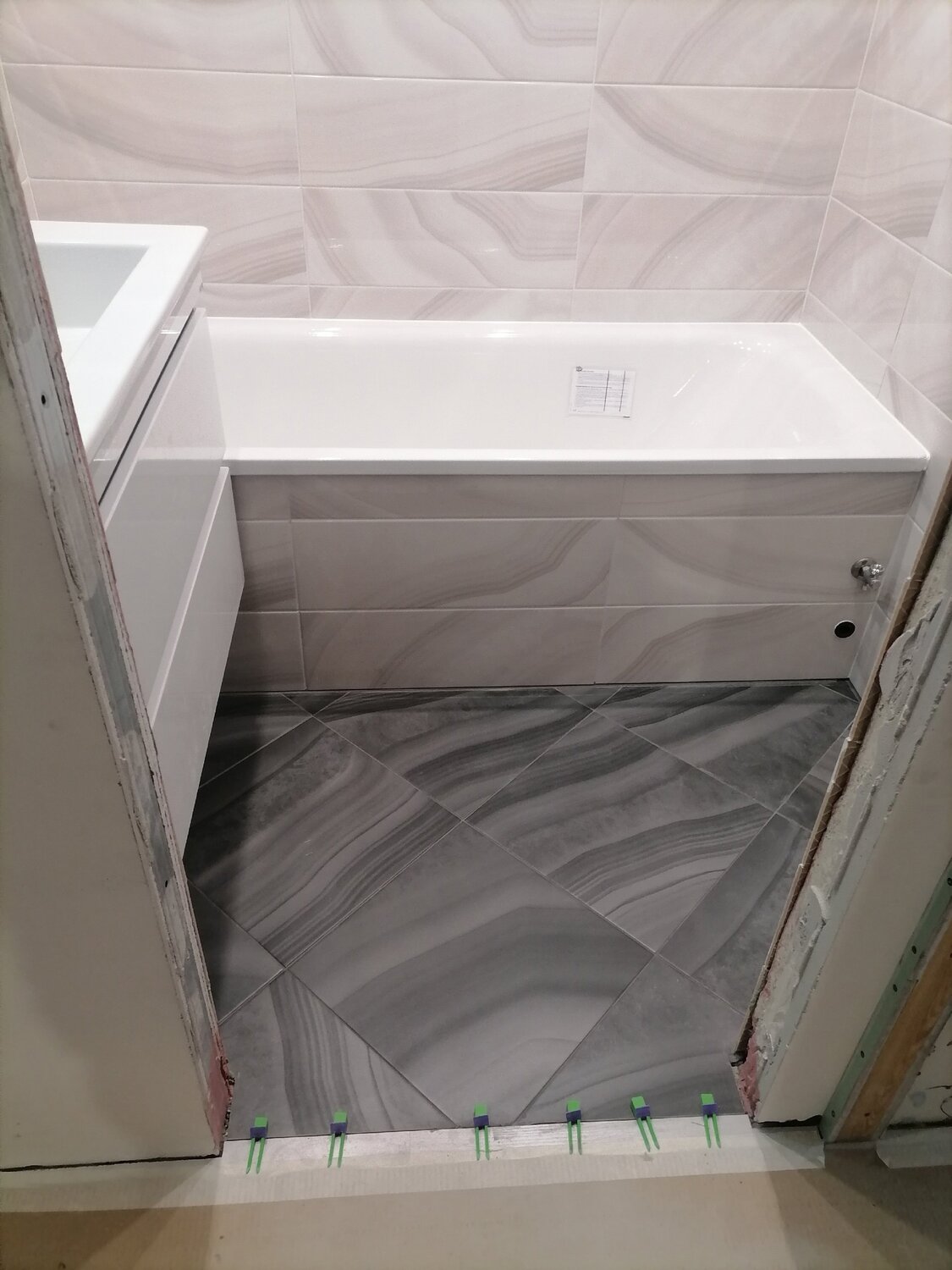 ремонт ванной, ванная комната, отделка ванной, ванна ванная, экран под ванну