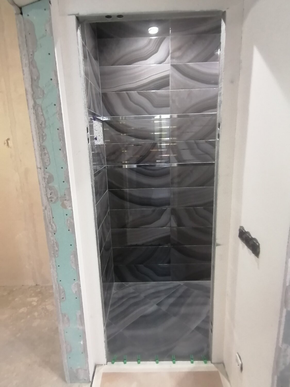 дверь, пластиковые двери, входная дверь, стеклянная дверь, душевая перегородка