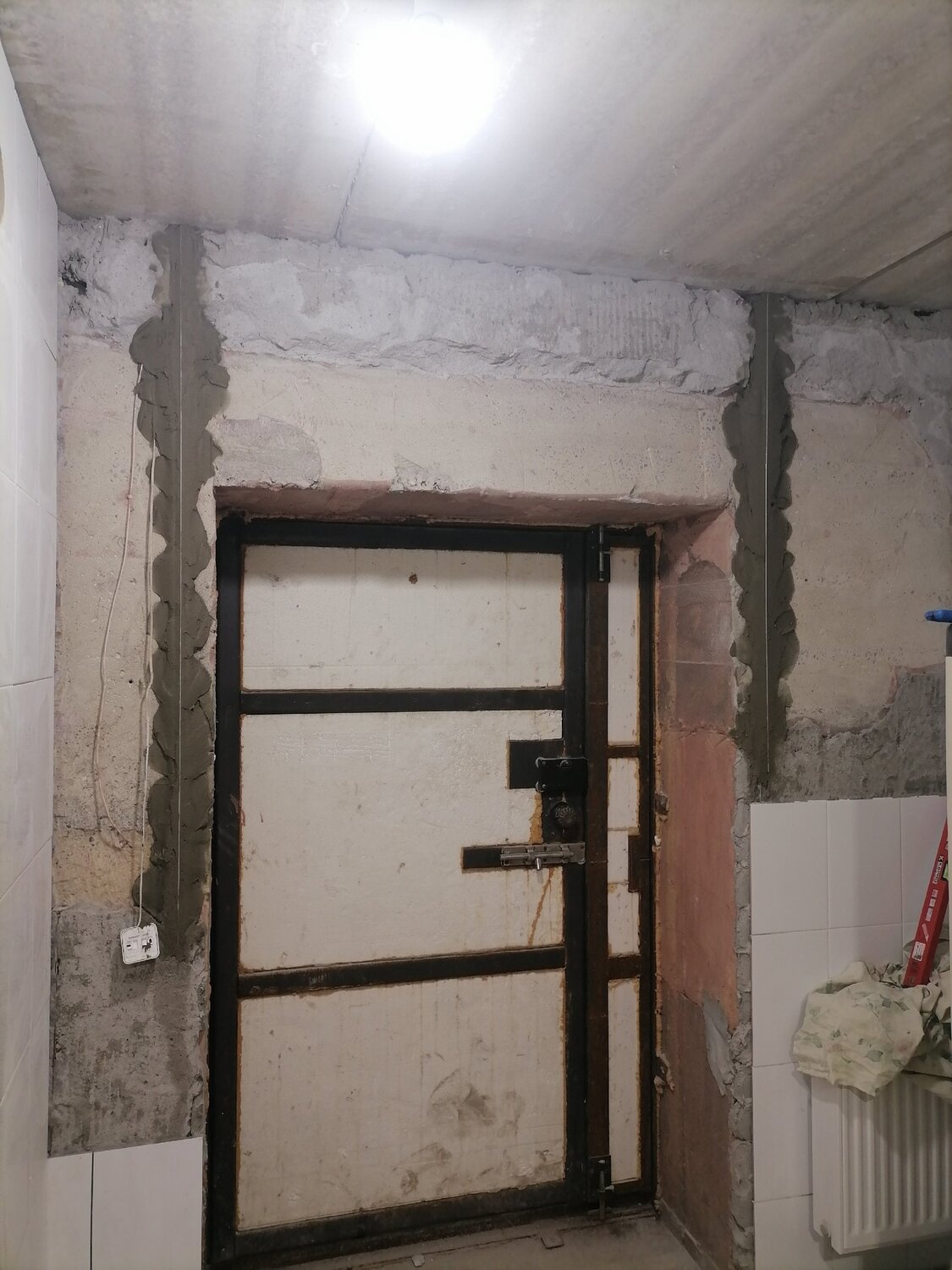 усиление дверного проема, усиление проемов, пробивка дверного проема 2000 мм, проем, усиление дверного проема в несущей стене