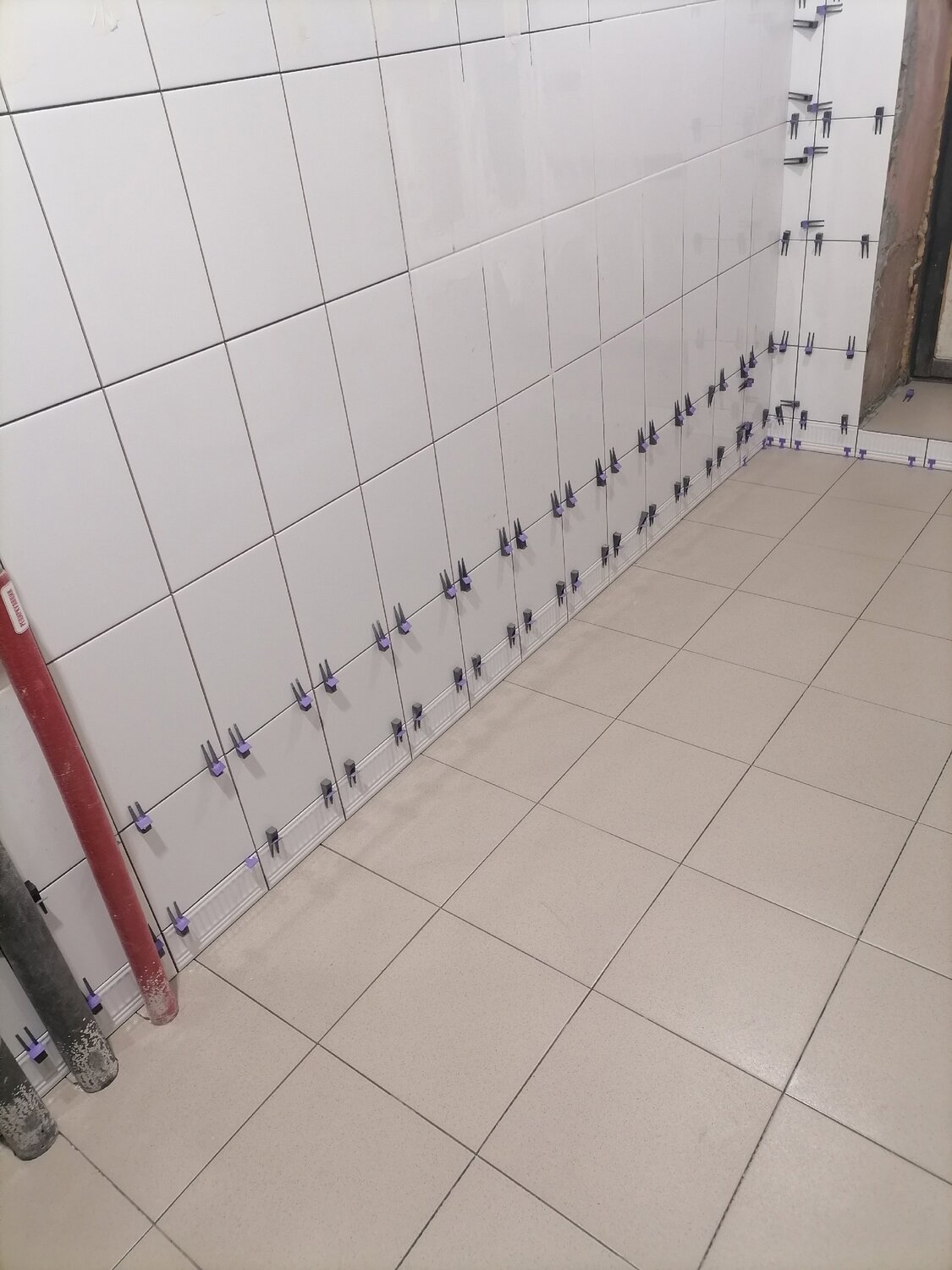 кладка кафеля, укладка плитки, кафель, плитка, кладка плитки