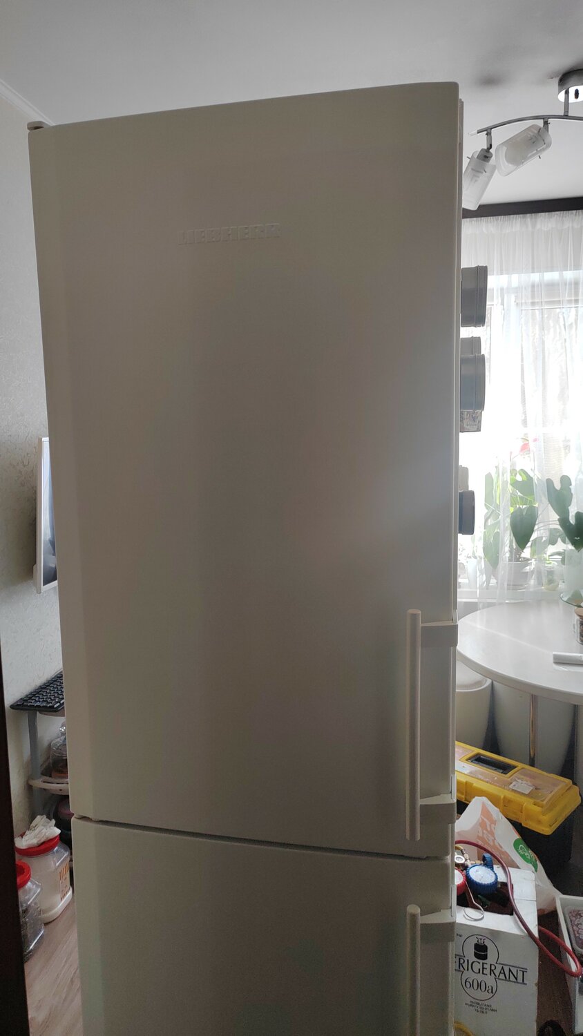 холодильник liebherr, холодильник бу, холодильник, двухкамерный холодильник, холодильник liebherr cn 3515