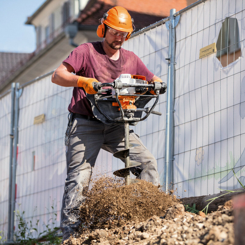 мотобур stihl, stihl bt 131, мотобур, бензобур stihl bt 131, бензобур