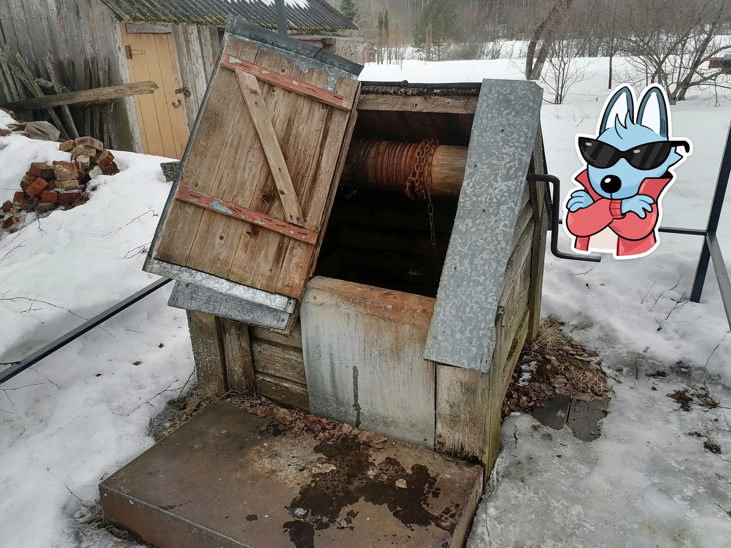 колодец, колодец домик для колодца, колодец в деревне, чистка колодца, обустройство колодца