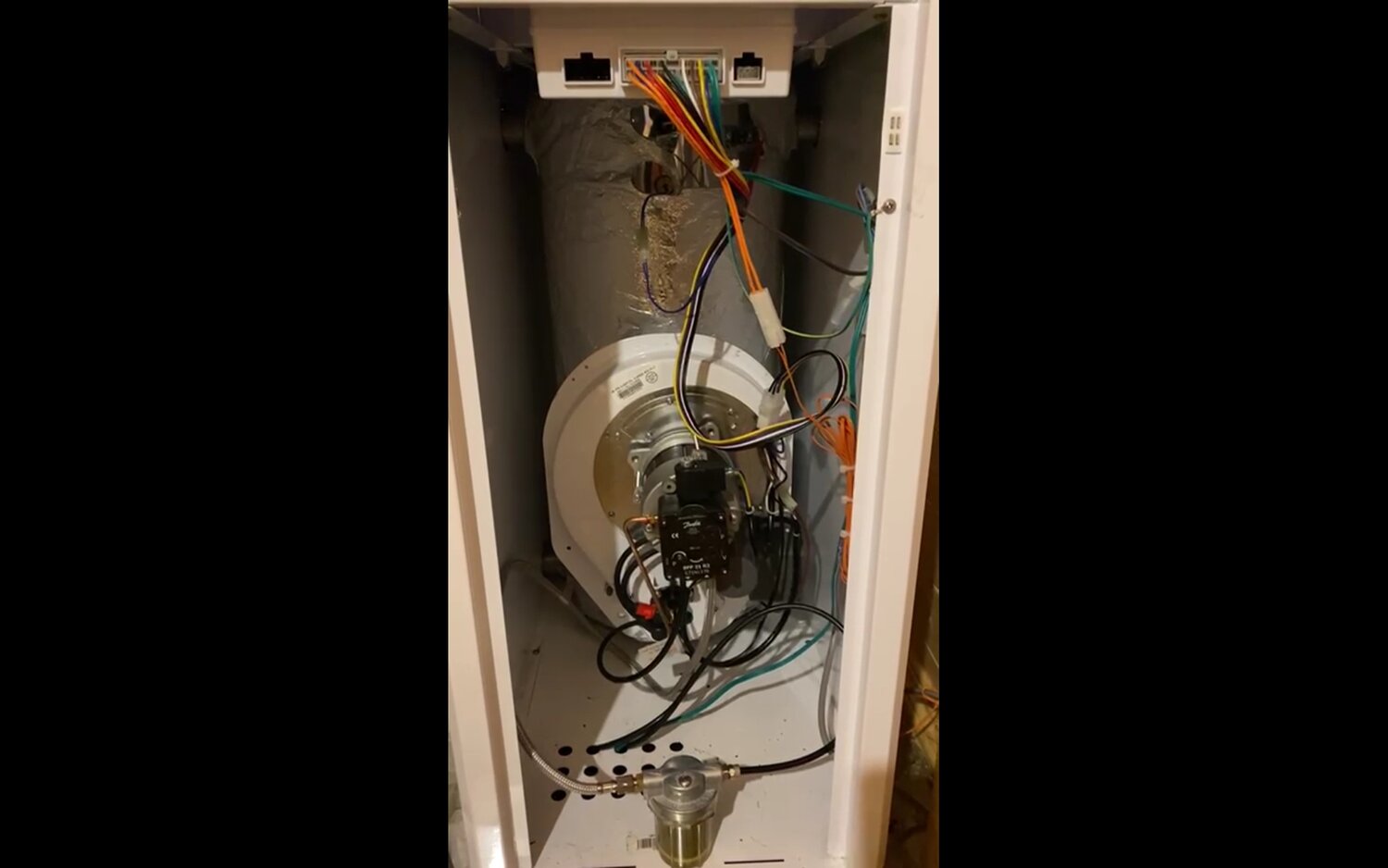 navien котел, газовый котел навьен, котел, электрический котел protherm, navien газовый котел