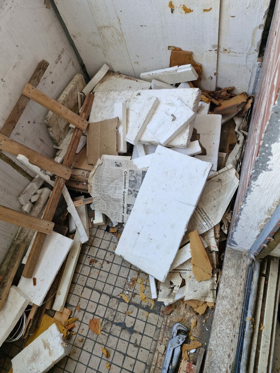 взрыв газа в доме, взрыв в киреевске, взрыв газа, взорвался газ, заброшенное пту в новосибирске